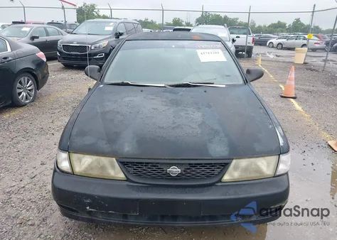 1998 Nissan Sentra E/Xe/Gxe/Gle из США, поврежденный, VIN 1N4AB41D3WC700020